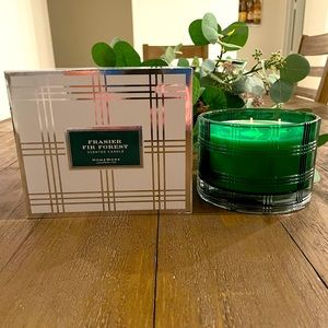 HomeWorx FRASIER FIR FOREST Holiday Green Luxe Glass Candle by Harry Slatkin!!